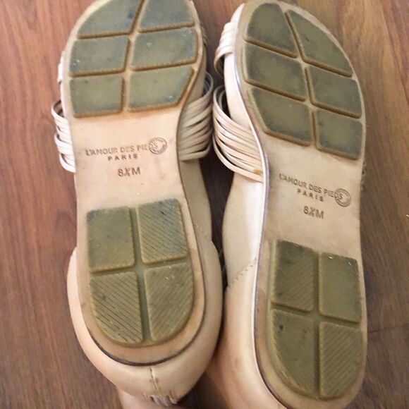 L’amour Des Pieds Paris Beige, leather ankle strap sandals, size 8.5 ￼ - Picture 5 of 6